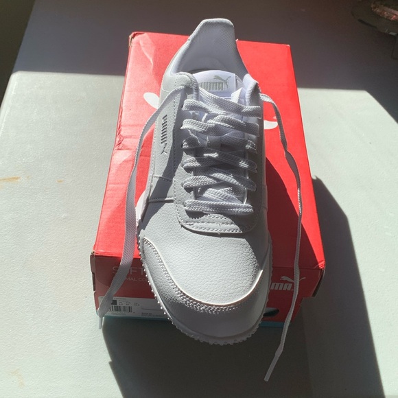 Puma brand new white sneakers - Picture 2 of 4